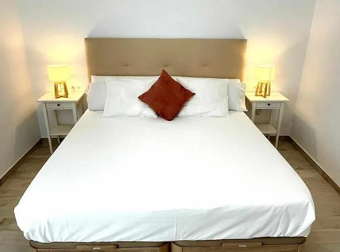 Piso Azonaicas Centro Tendillas Апартаменти *